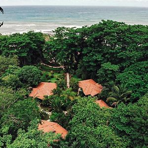 Playa Cielo Beach Front Hotel